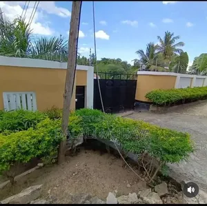 6bdrm Bungalow in Msuguri Street, Mbezi for sale