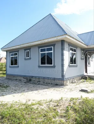 3bdrm House in Njia 4 Kwa Muhaya, Kitunda for sale