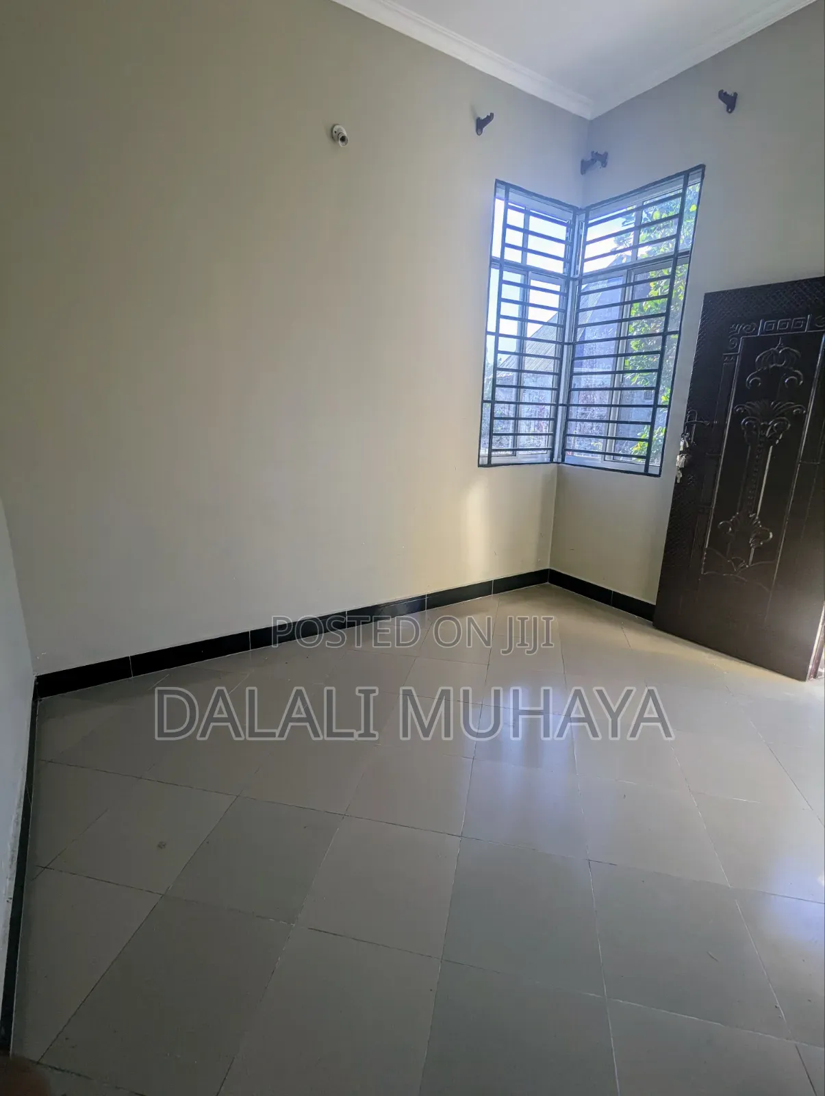 3bdrm House in Njia 4 Kwa Muhaya, Kitunda for sale