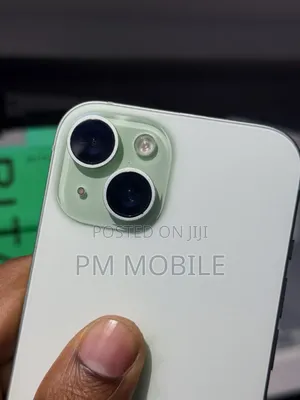 Apple iPhone 15 128 GB