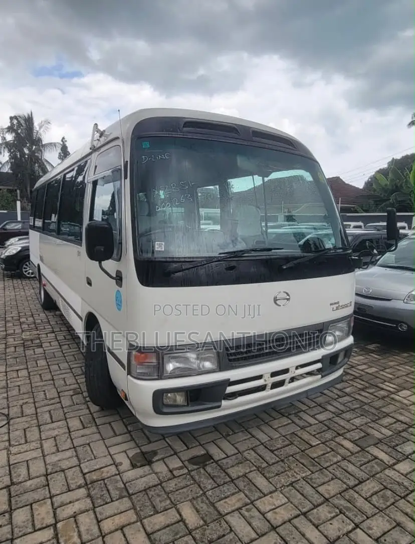 Toyota Coaster 2006 White