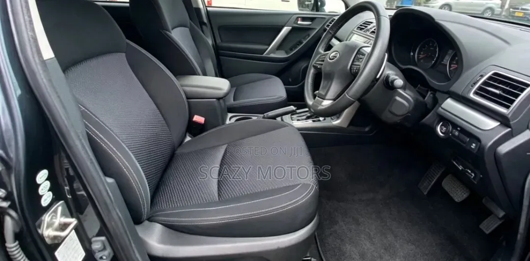 Subaru Forester 2015 Black