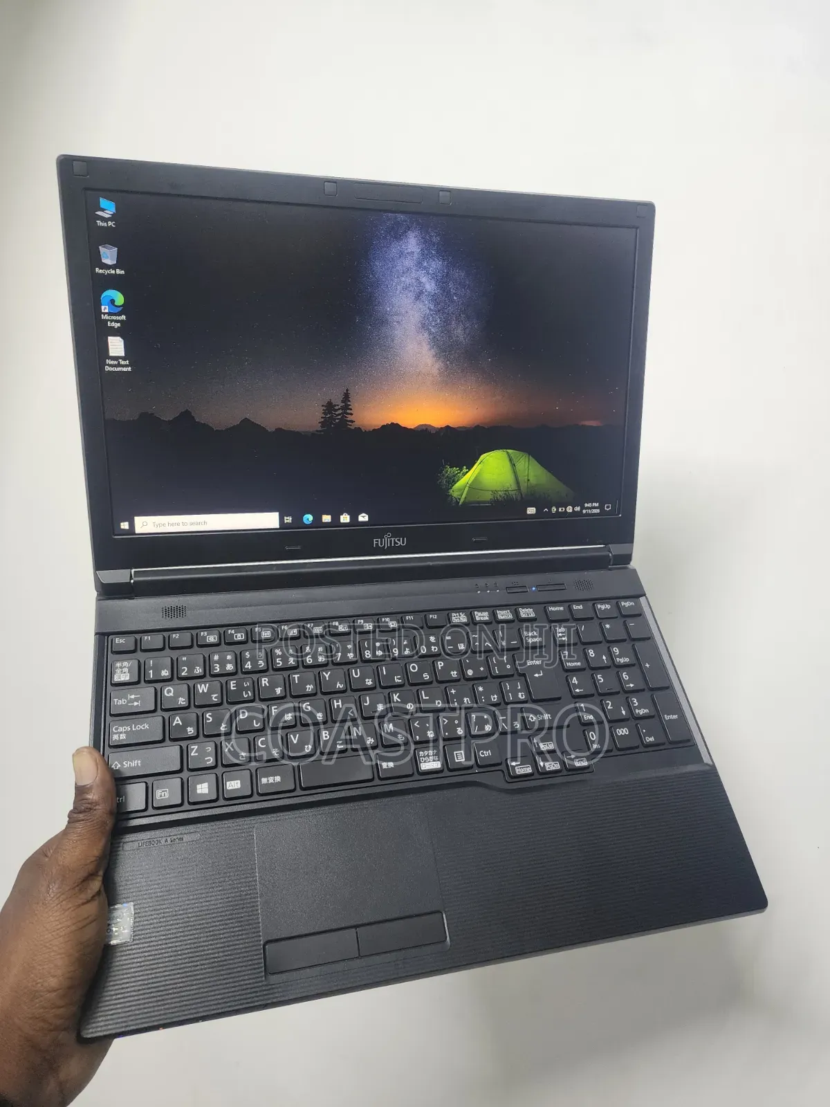 New Laptop Fujitsu Lifebook U937 4GB Intel Core i5 SSD 128GB