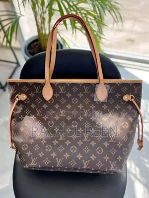 Pochi Louis Vuitton Available