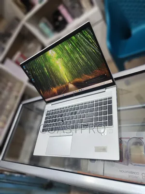 Laptop HP EliteBook 850 G8 8GB Intel Core i7 SSD 256GB