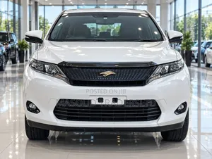 Toyota Harrier 2017 White