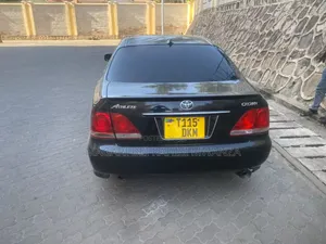 Toyota Crown 2006 Black