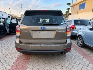 Subaru Forester 2.5i AWD 2016 Gray