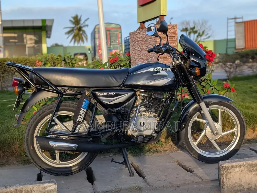 Bajaj Boxer 125 2026 Black