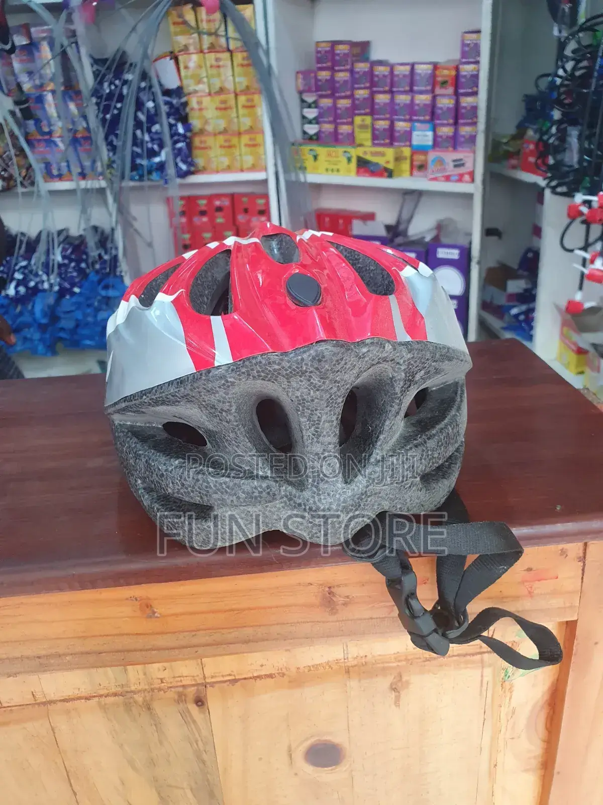 Helmet Ngumu Ya Baiskeli