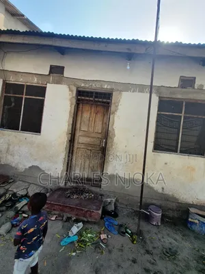 8bdrm House in Chama, Ukonga for sale
