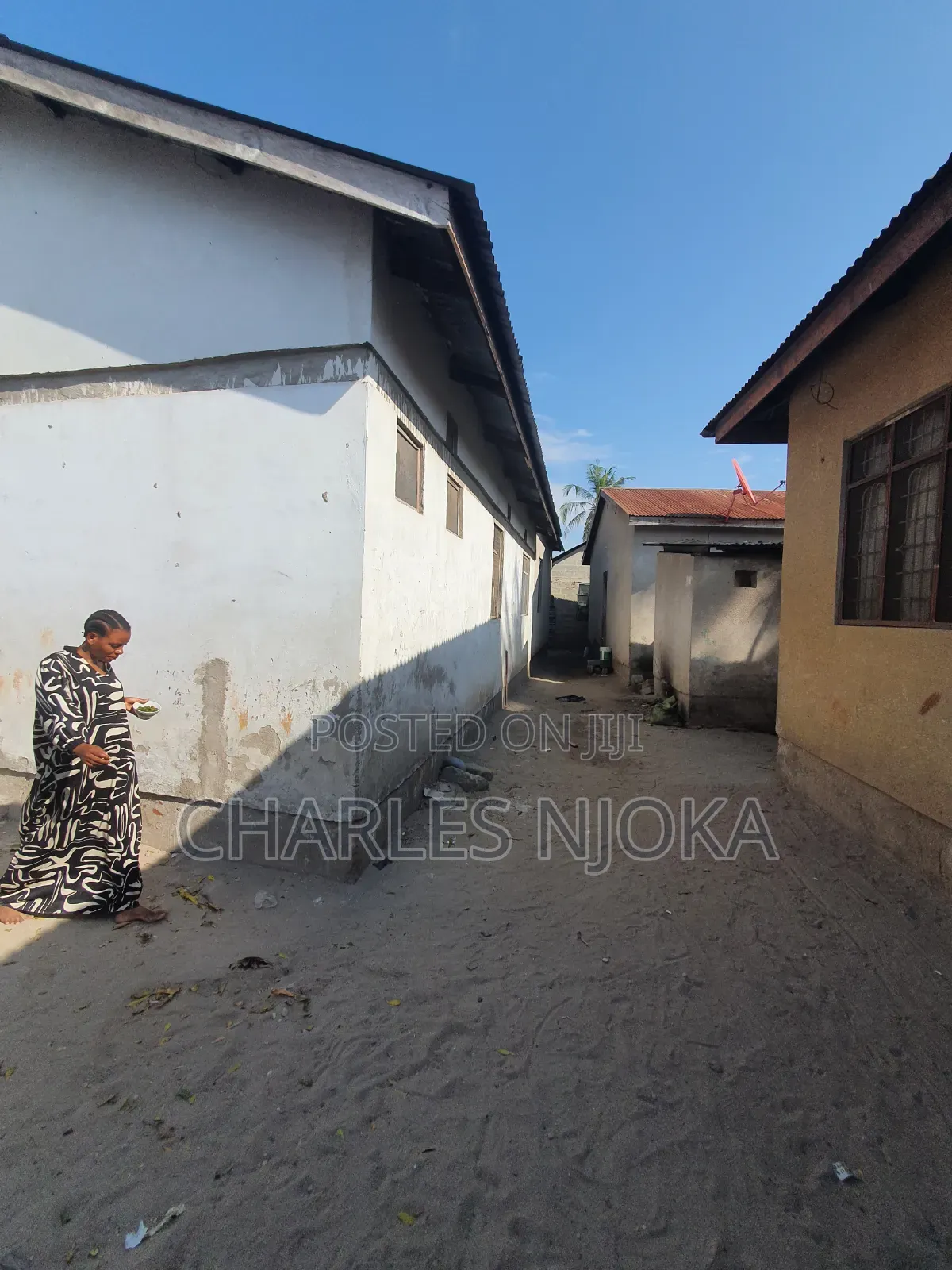 8bdrm House in Chama, Ukonga for sale