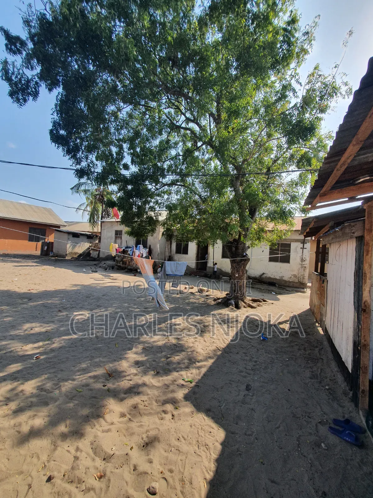 8bdrm House in Chama, Ukonga for sale