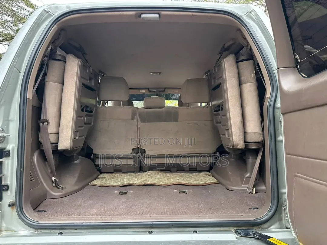 Toyota Land Cruiser Prado 2002 Silver