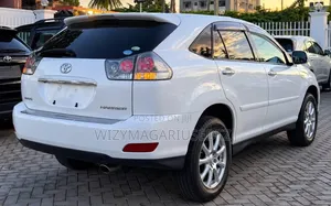 Toyota Harrier 2006 Pink