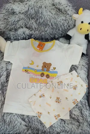 2pcs Kids Casual Wear Set / Nguo Za Watoto Tshirt Na Kaptula