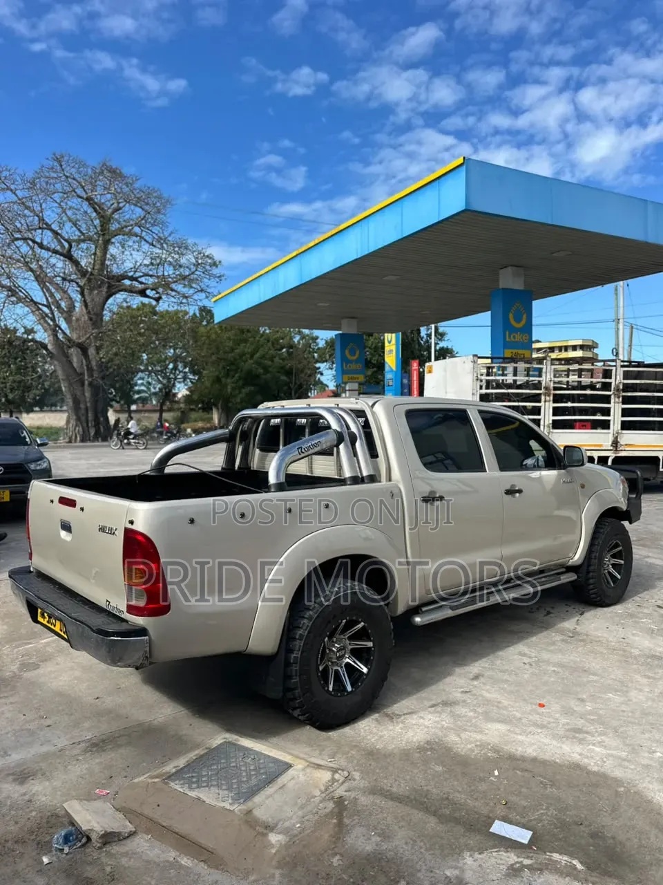 Toyota Hilux 2008 Gold