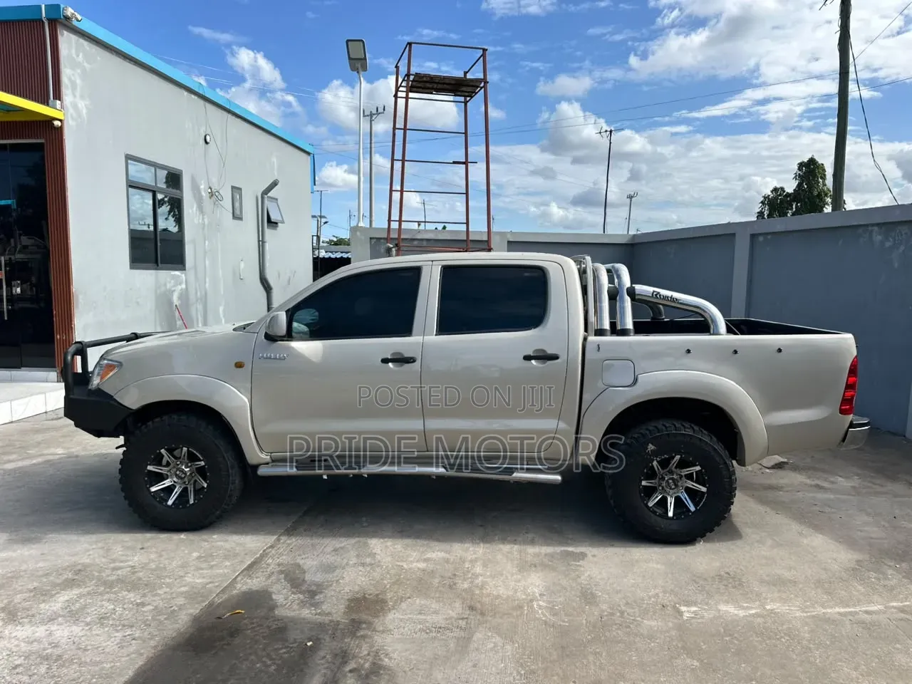 Toyota Hilux 2008 Gold