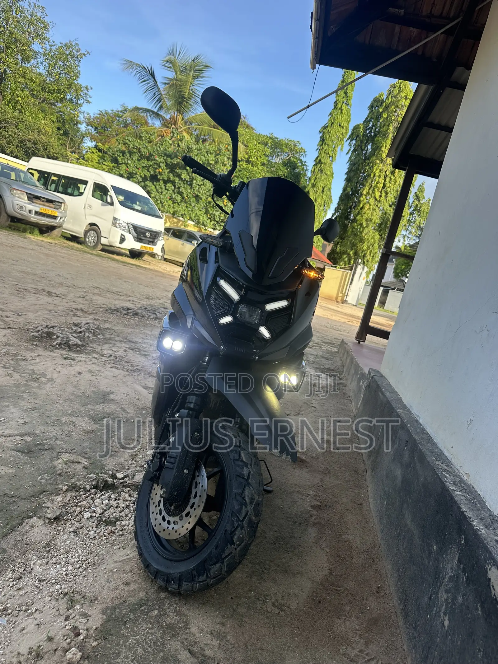 Voge 300AC 2026 Black