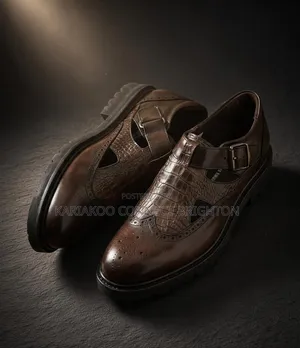 Brown Crocodile Texture Buclkel Shoes
