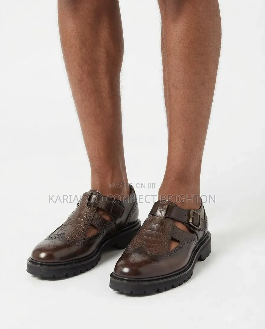 Brown Crocodile Texture Buclkel Shoes