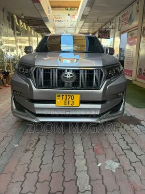 Toyota Land Cruiser Prado 2015 Silver