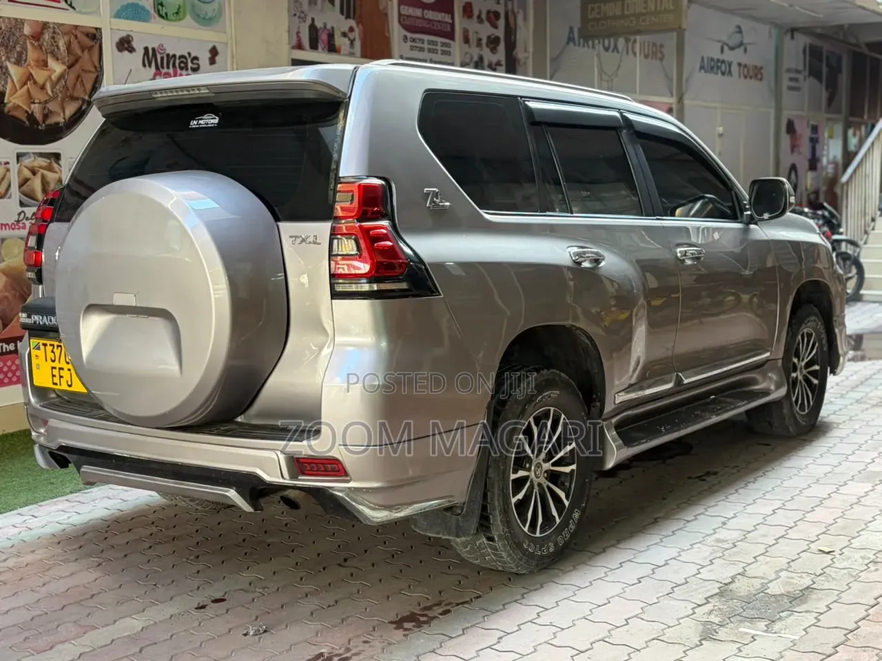 Toyota Land Cruiser Prado 2015 Silver