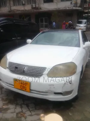 Toyota Mark II 2002 White