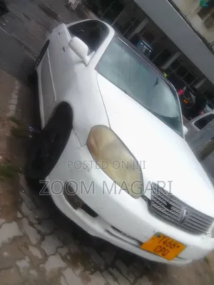 Toyota Mark II 2002 White