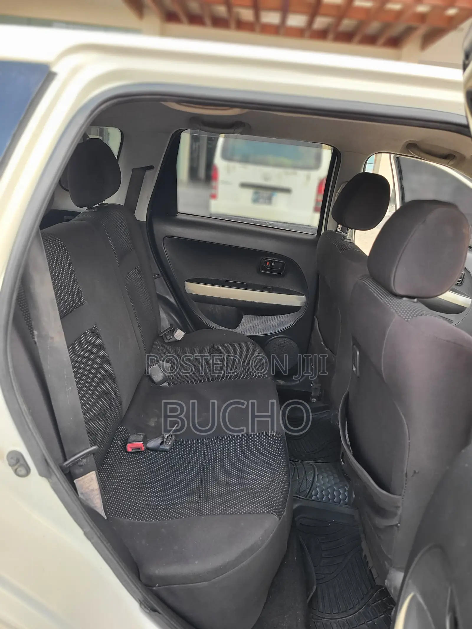 Toyota IST 2004 White