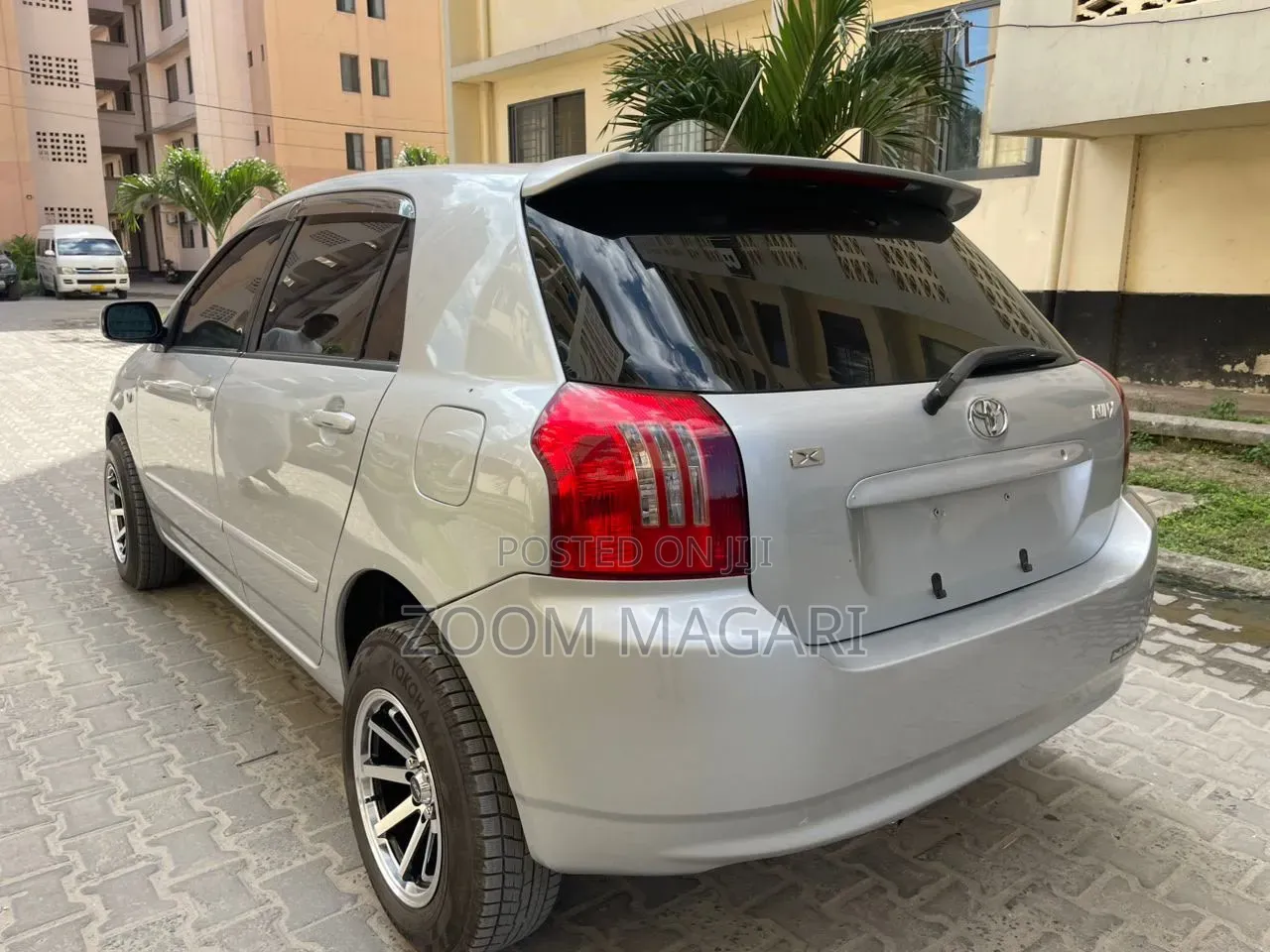 Toyota Corolla RunX 2004 Silver