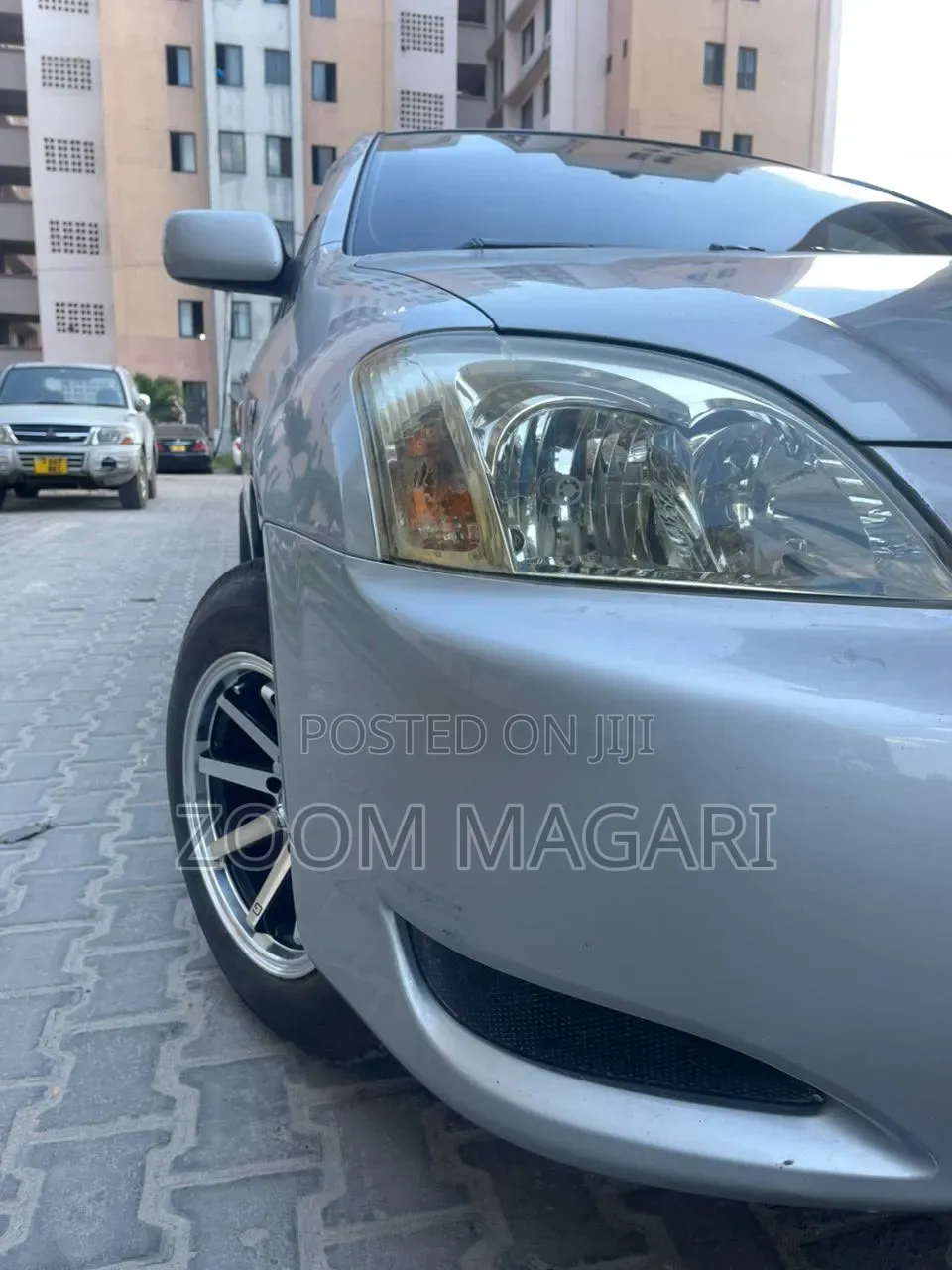 Toyota Corolla RunX 2004 Silver