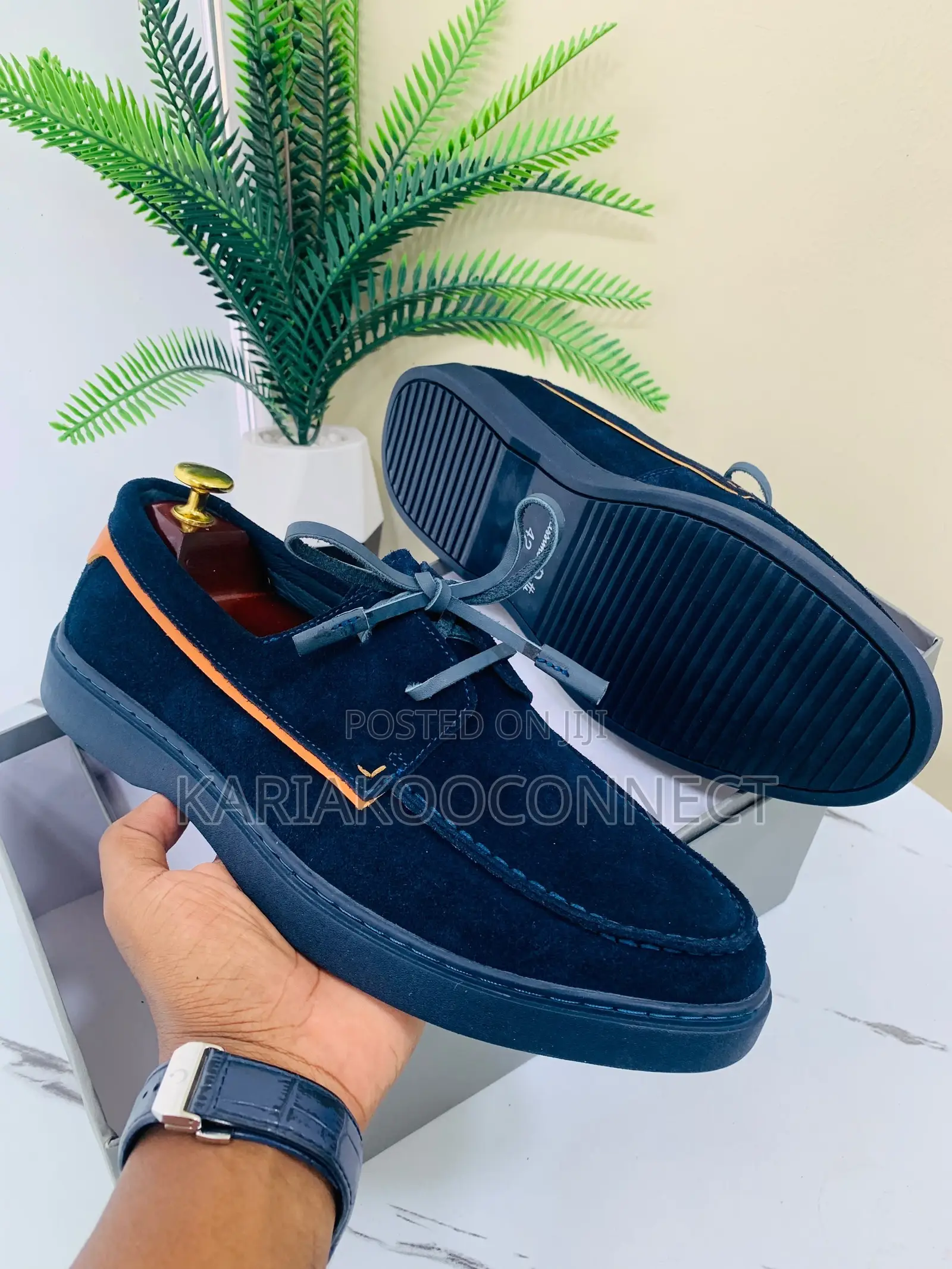 Suede Boat Shoes With Contrast Piping