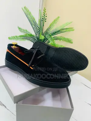 Suede Boat Shoes With Contrast Piping