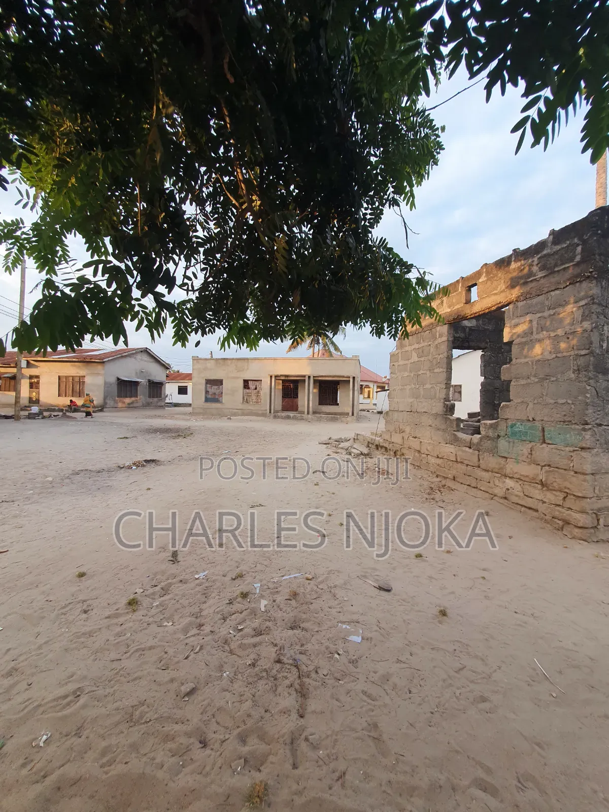 Kiwanja Cha Sqm550 Kinauzwa Ukonga Moshi Bar Kwa