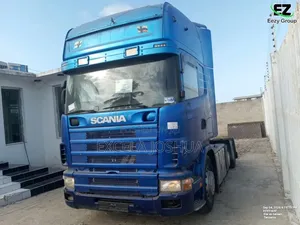 Scania R114 La6x2 Inauzwa Na Bank
