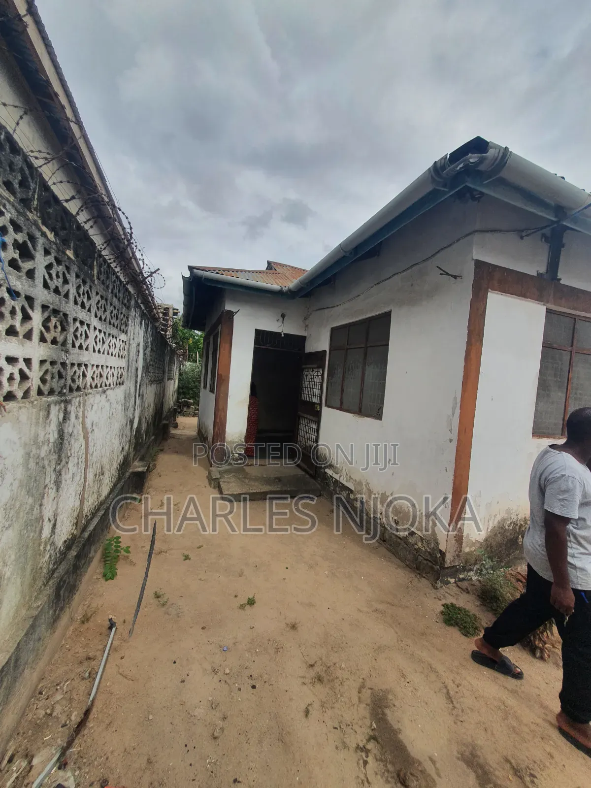 Furnished 5bdrm House in Moshi Bar Machimbo, Ukonga for sale