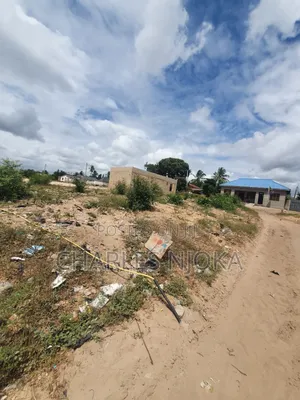 Viwanja Double Sehemu Kavu Na Ya Juu Sqm400 Kinauzwa