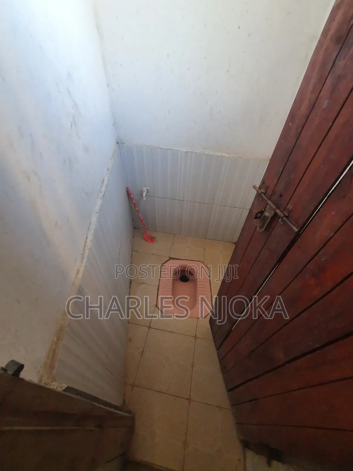 Furnished 6bdrm House in Halisi, Ukonga for sale