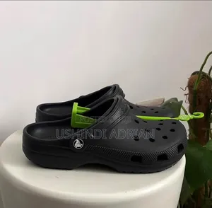 new Arrival—sendo Velarix Shoes price: 50,000/= TSH