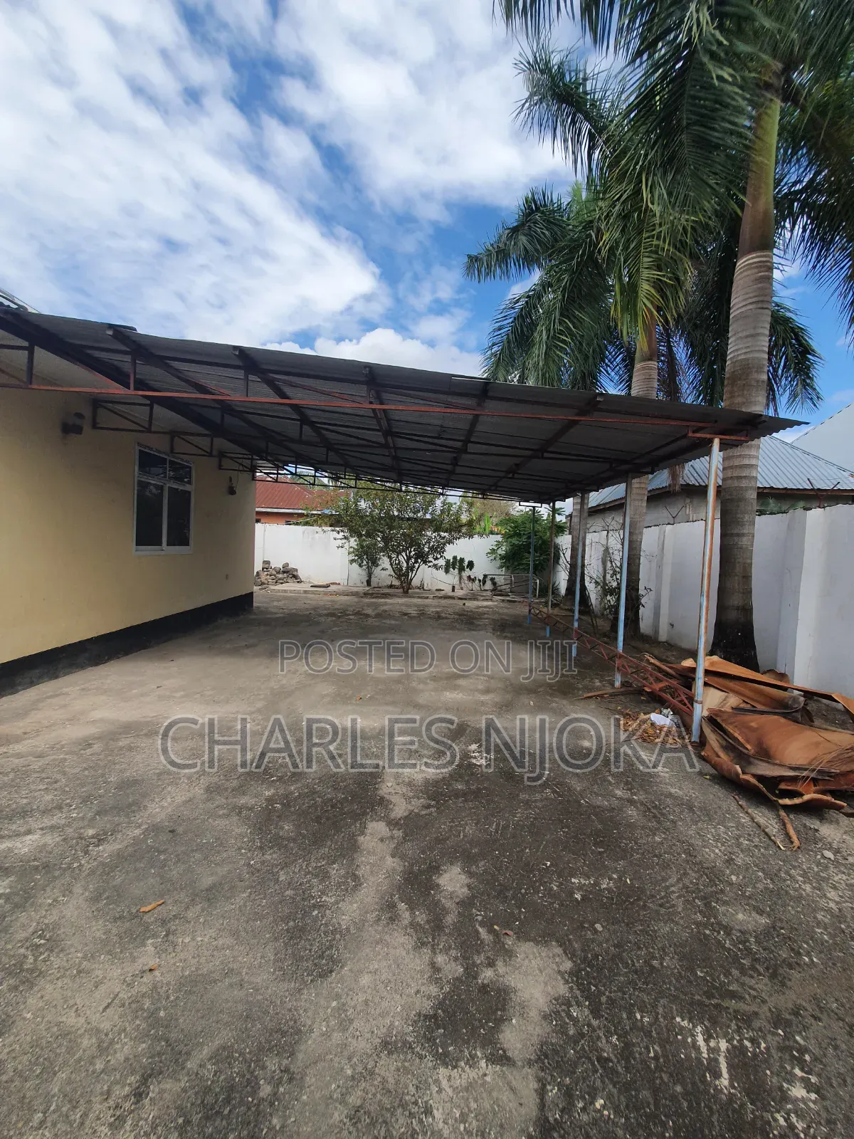 Furnished 6bdrm House in Relini Chama, Ukonga for sale