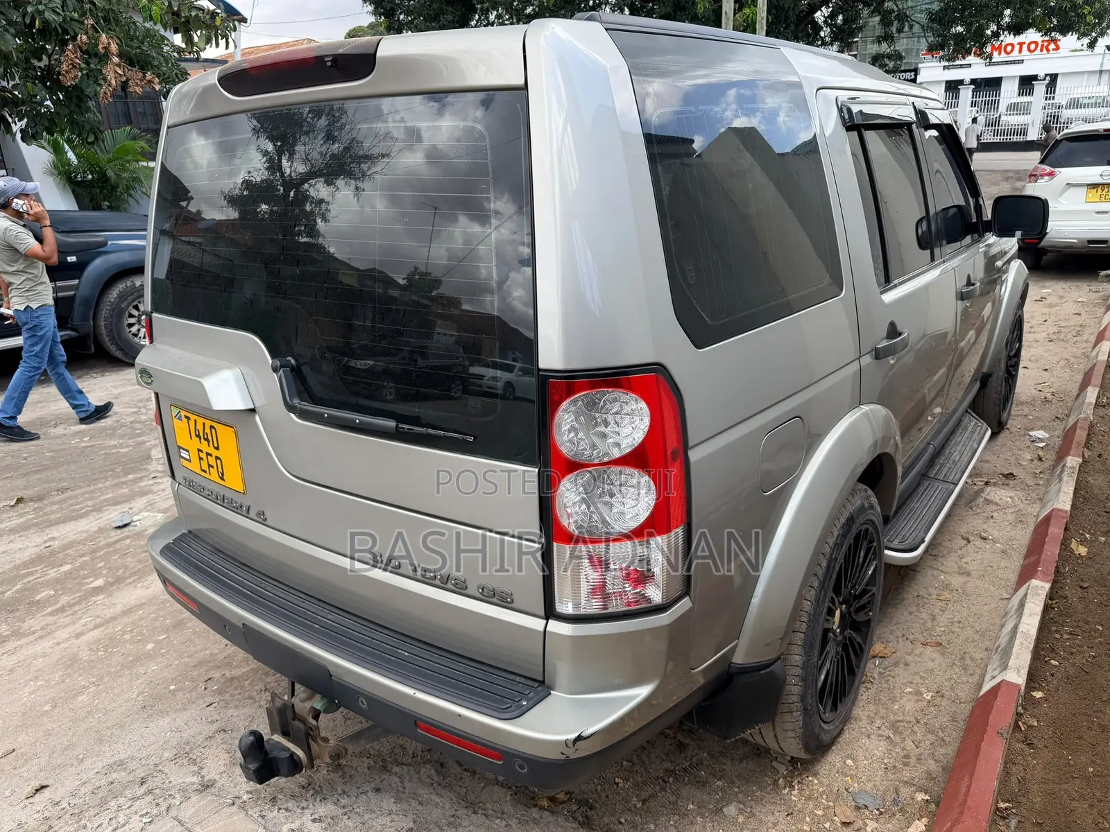 Land Rover Discovery 2012 Silver