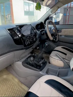 Toyota Hilux 2008 Silver