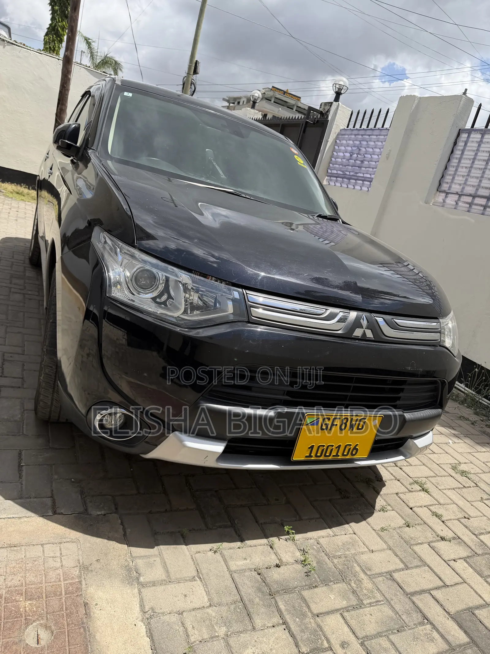 Mitsubishi Outlander 2014 Black