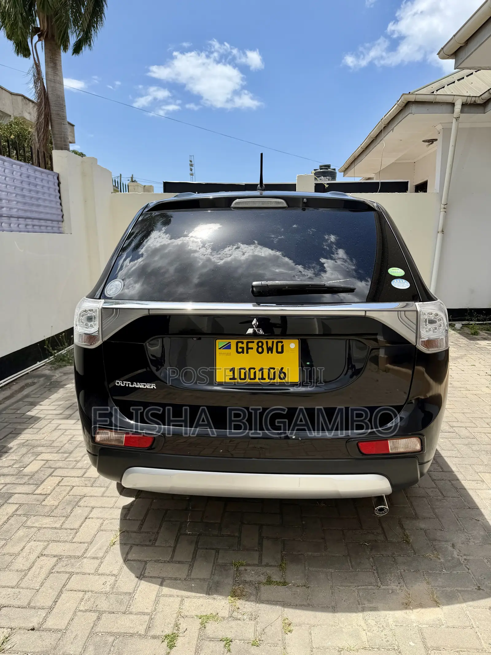 Mitsubishi Outlander 2014 Black