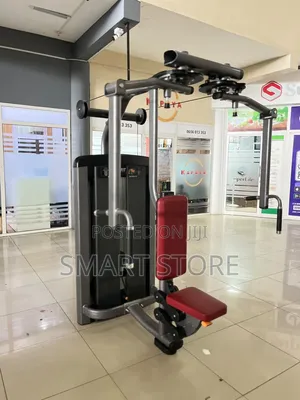 Pectoral Fly Rear Delt Machine – Chest Shoulder Workout