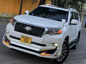Toyota Land Cruiser Prado 2.7 2019 White