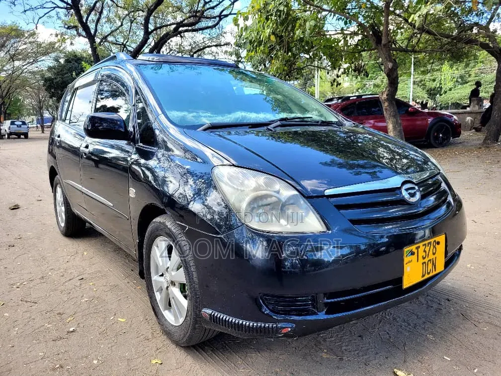 Toyota Corolla Spacio 2003 Black