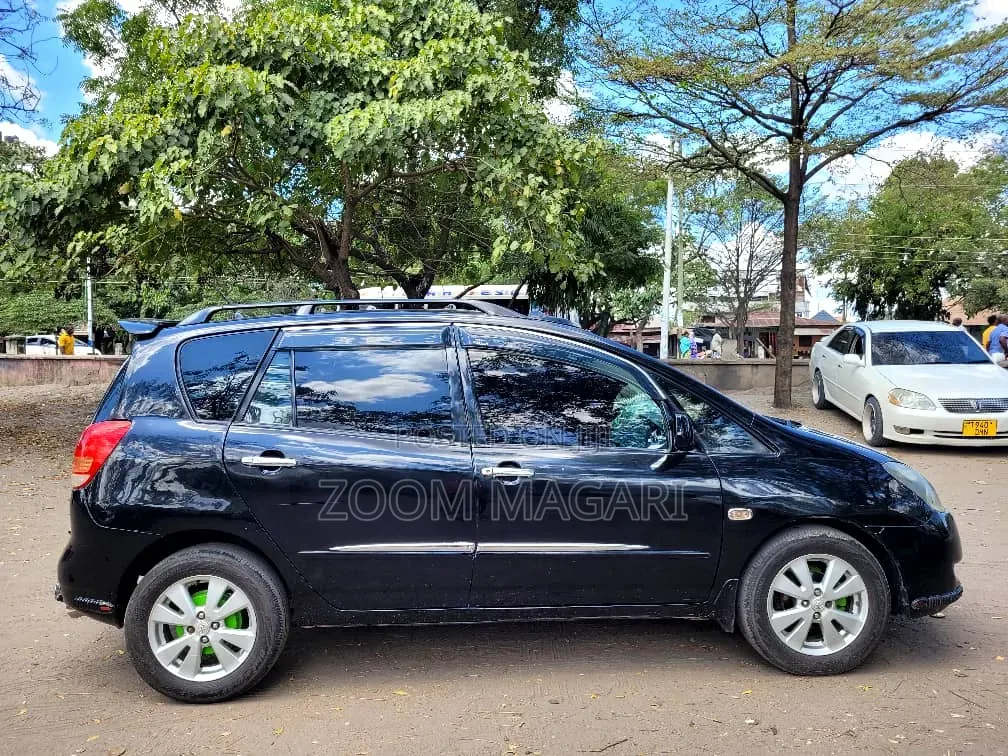 Toyota Corolla Spacio 2003 Black