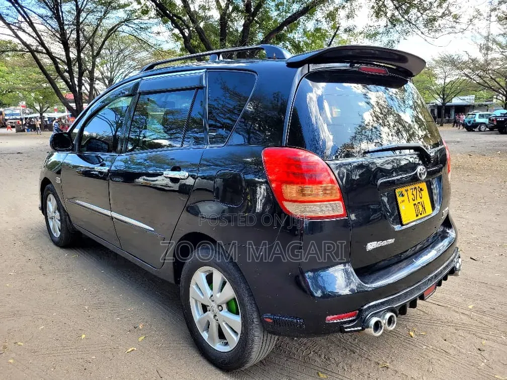 Toyota Corolla Spacio 2003 Black